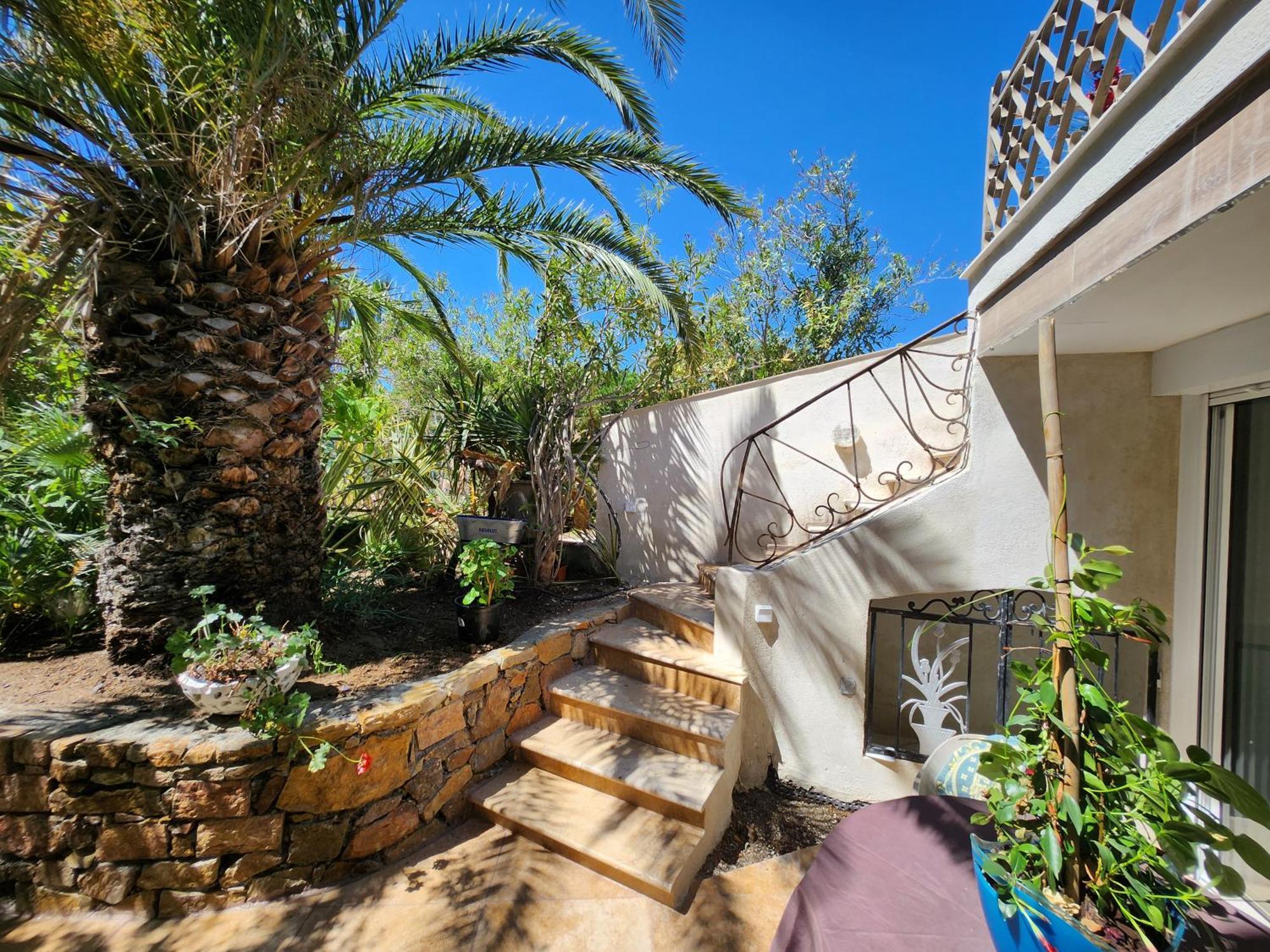 Les Rosieres Sainte Maxime-Golf De Saint Tropez, Climatisee Kültér fotó
